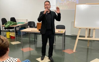 Charla sobre el testamento vital, la eutanasia y monólogo